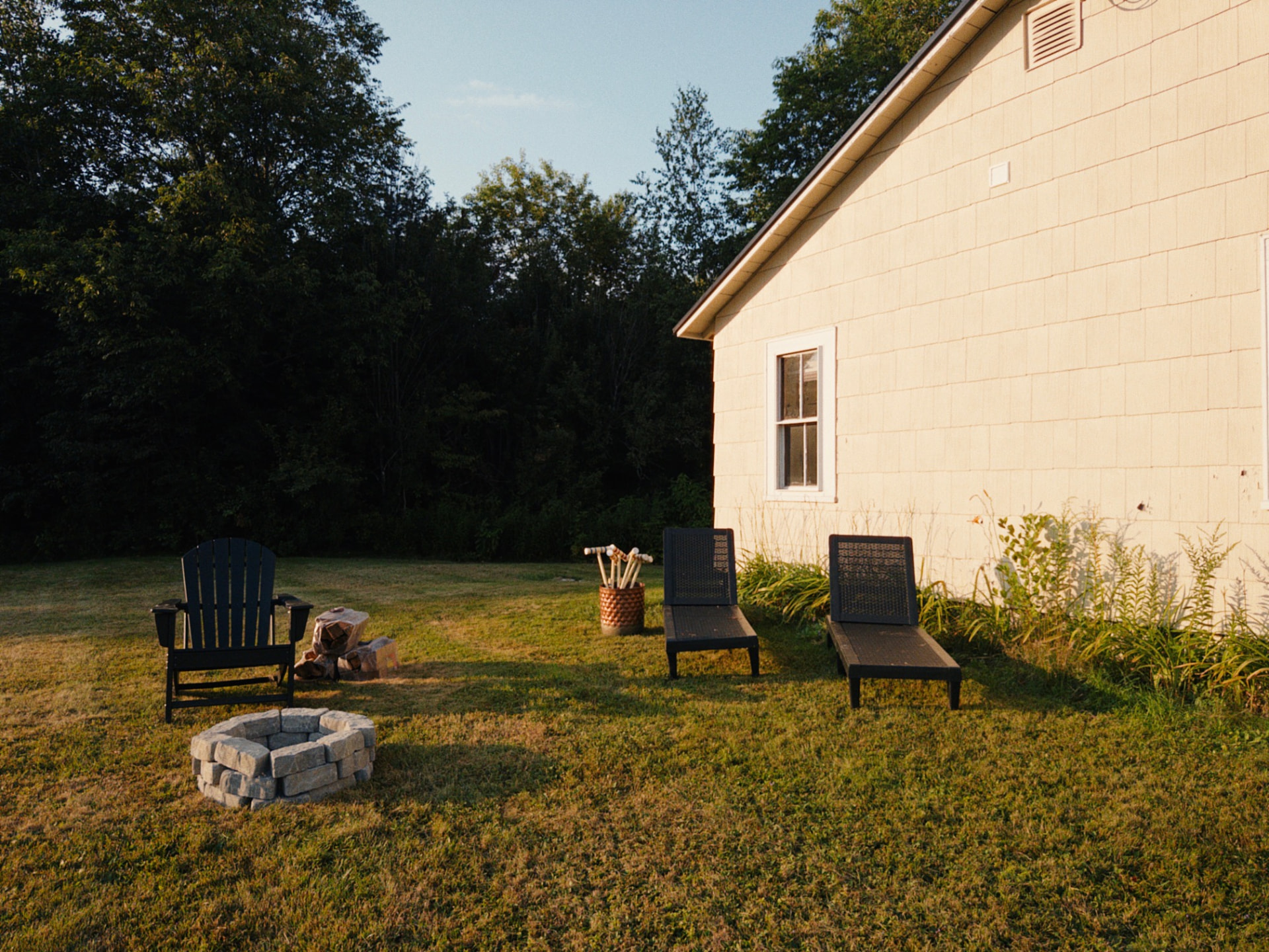 Cottage fire pit